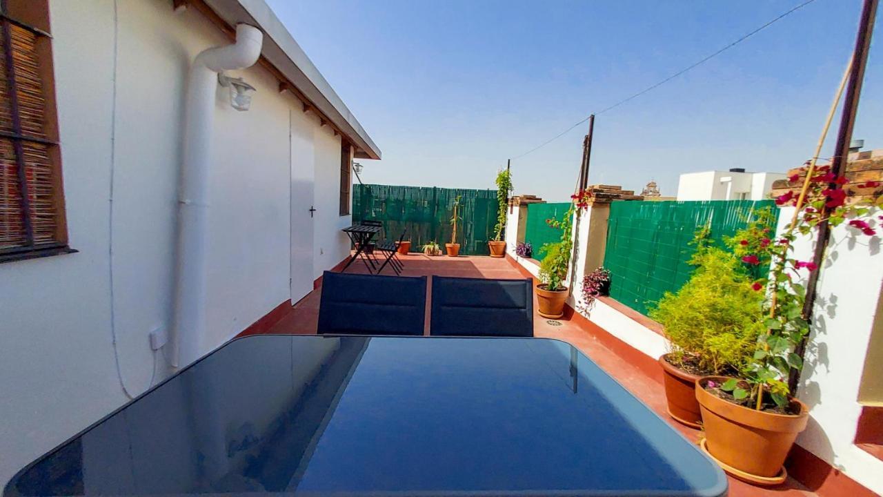 Apartmán Atico En Calatrava - Vistas Y Gran Terraza Privada Sevilla Exteriér fotografie